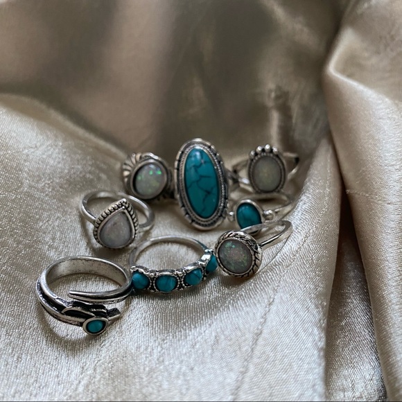 Vintage Turquoise 8 Piece Ring Set - Picture 3 of 3